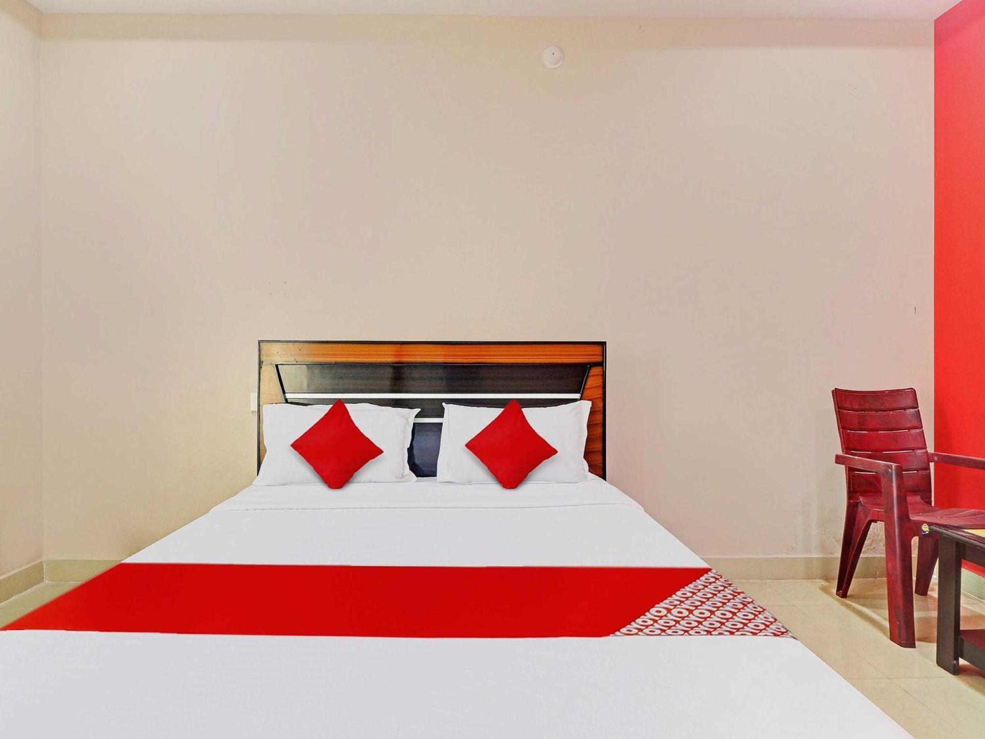Hotel O Vasista Residency Haiderabad Buitenkant foto