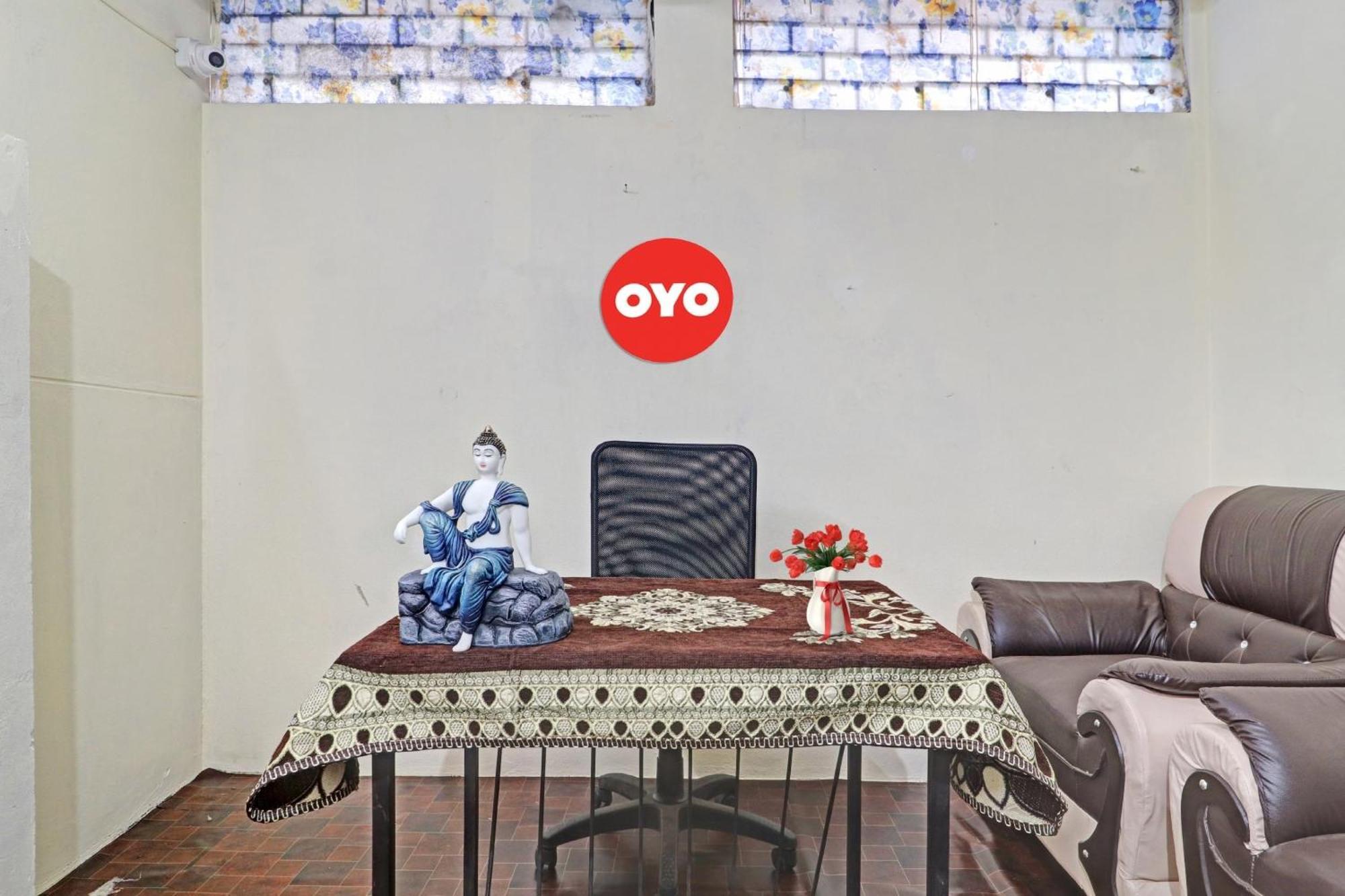 Hotel O Vasista Residency Haiderabad Buitenkant foto