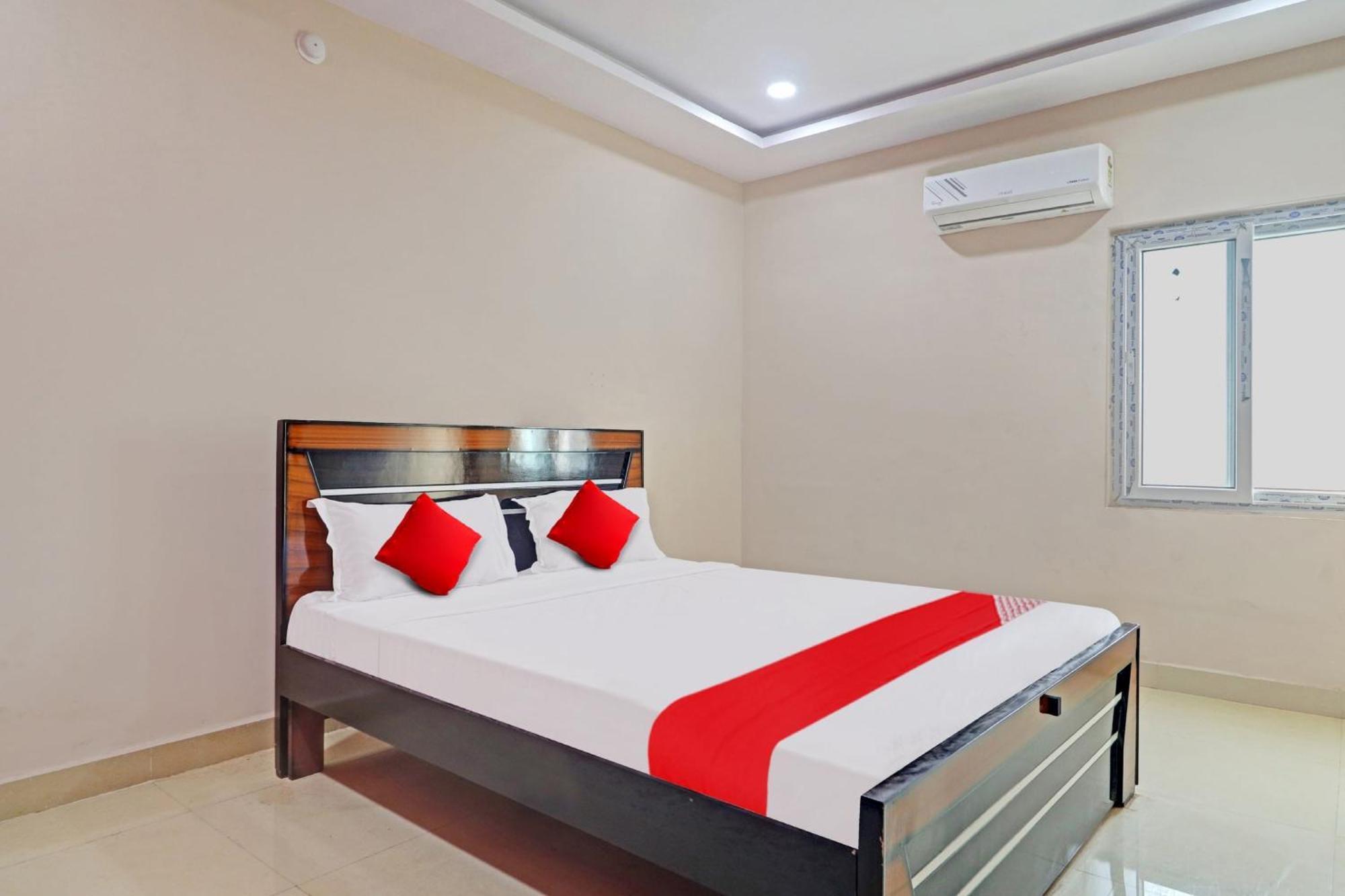 Hotel O Vasista Residency Haiderabad Buitenkant foto