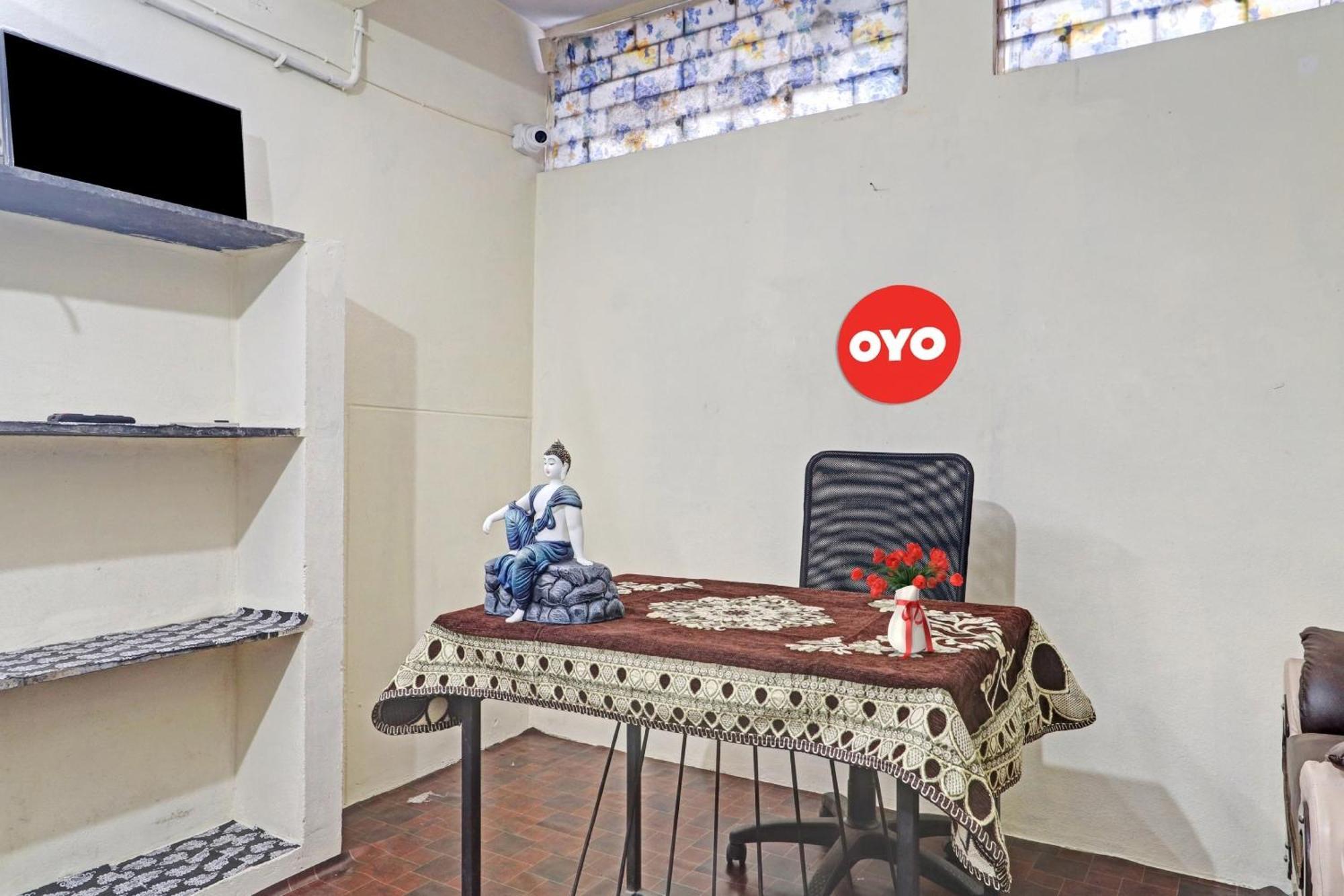 Hotel O Vasista Residency Haiderabad Buitenkant foto